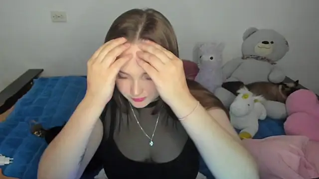 NataliEvans online show from 09/19/25, 03:02