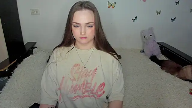 Snapshot of NataliEvans chatting on 04/29/26, 05:30 NataliEvans online show from 04/29/26, 05:30