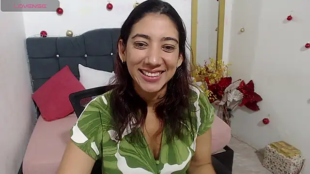 Eva Rodriguez  online show from 01/11/26, 05:51