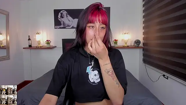 Mariana Joness online show from 02/04/25, 02:17