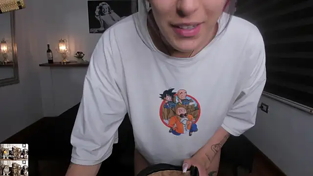 Mariana Joness online show from 03/17/25, 02:52