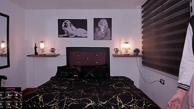 Mariana Joness online show from 10/09/25, 01:58