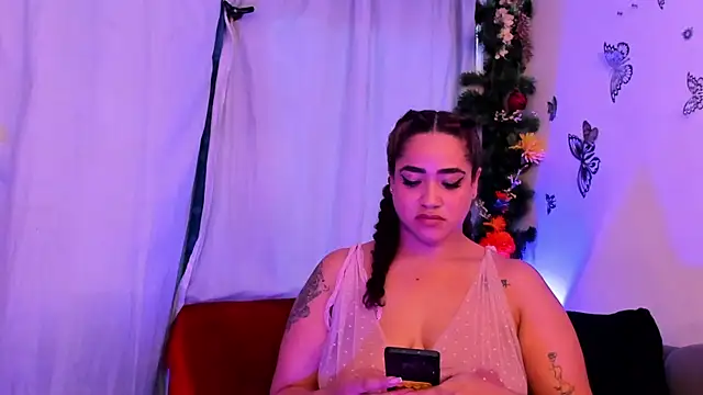 HannaMiillsxh online show from 04/06/26, 04:30