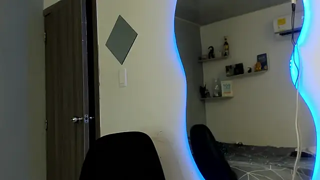 Kris Khalifa69 online show from 03/25/26, 10:49