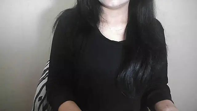 Snapshot of Chanchal--Navya chatting on 12/24/24, 01:17 Chanchal--Navya online show from 12/24/24, 01:17