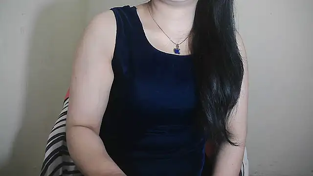 Snapshot of Chanchal--Navya chatting on 01/30/25, 07:04 Chanchal--Navya online show from 01/30/25, 07:04