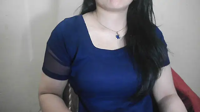 Snapshot of Chanchal--Navya chatting on 02/11/25, 09:25 Chanchal--Navya online show from 02/11/25, 09:25