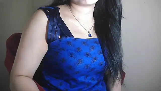 Snapshot of Chanchal--Navya chatting on 02/22/25, 05:35 Chanchal--Navya online show from 02/22/25, 05:35