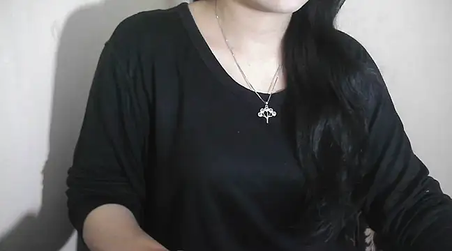 Snapshot of Chanchal--Navya chatting on 03/19/25, 05:39 Chanchal--Navya online show from 03/19/25, 05:39