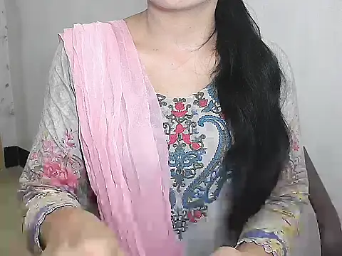 Snapshot of Chanchal--Navya chatting on 09/12/25, 01:44 Chanchal--Navya online show from 09/12/25, 01:44