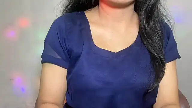 Snapshot of Chanchal--Navya chatting on 10/15/25, 11:54 Chanchal--Navya online show from 10/15/25, 11:54