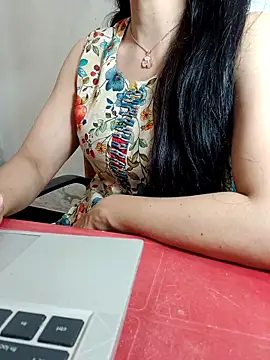 Snapshot of Chanchal--Navya chatting on 04/29/26, 05:30 Chanchal--Navya online show from 04/29/26, 05:30