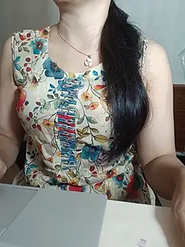 Snapshot of Chanchal--Navya chatting on 05/23/26, 06:23 Chanchal--Navya online show from 05/23/26, 06:23