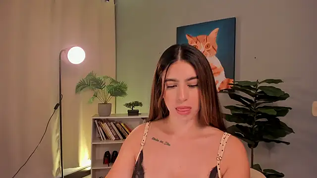LiaPearce online show from 06/05/26, 01:06