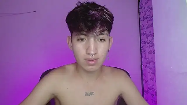 littlextreme online show from 02/21/25, 01:11