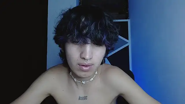 littlextreme online show from 02/25/26, 01:26