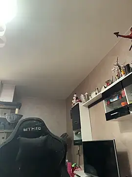 DaisyVibesss online show from 03/05/26, 09:38