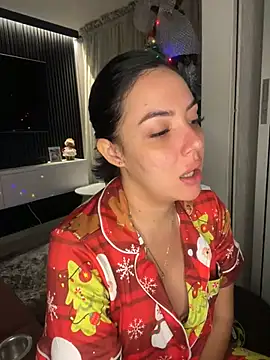 brianna 196 online show from 12/11/24, 03:13