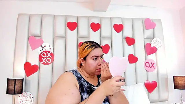 aandreaperez online show from 02/14/25, 12:25