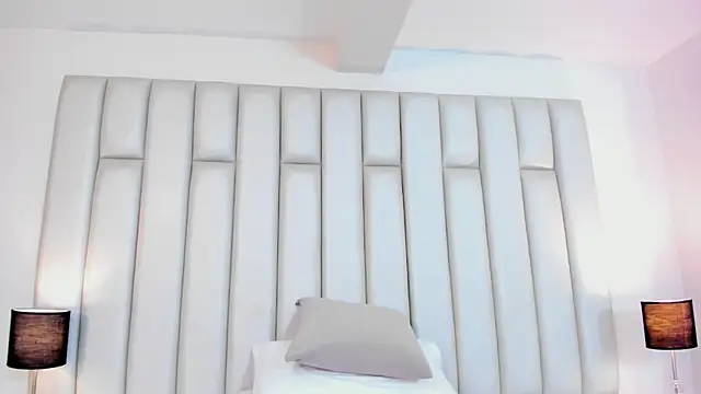 aandreaperez online show from 02/18/25, 11:44