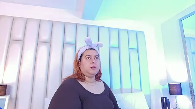 aandreaperez online show from 02/13/26, 11:39