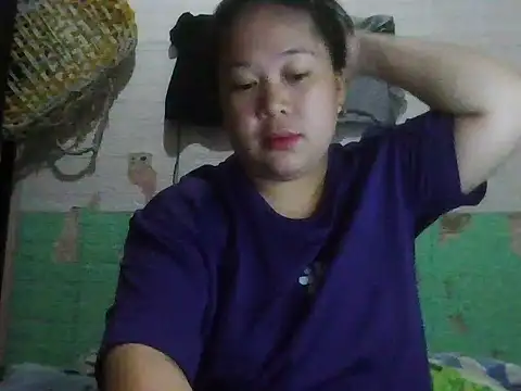 hotsexylyn online show from 12/16/25, 04:39