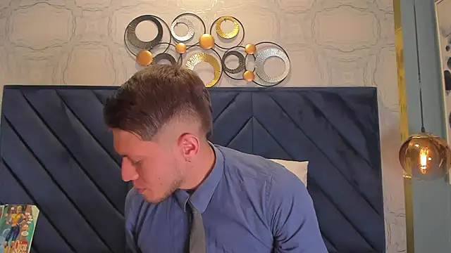 SebastianMaximoff online show from 01/04/25, 03:17