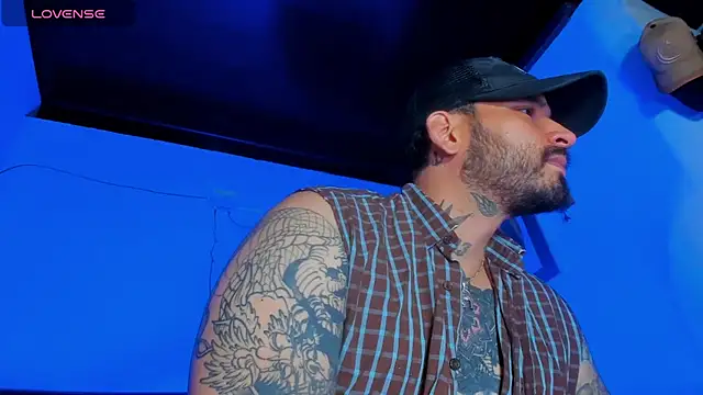 CamiloGray  online show from 03/02/25, 02:43