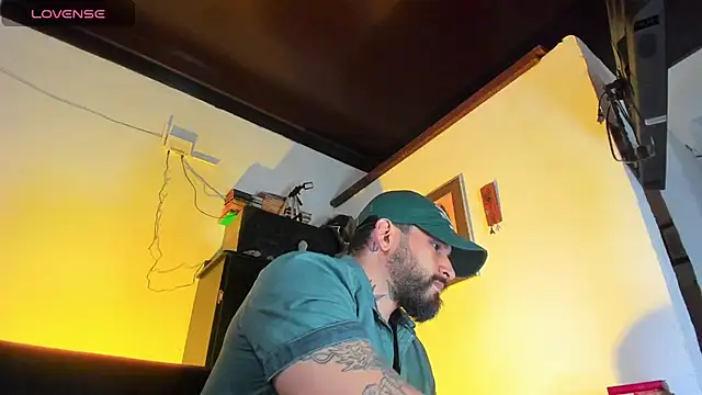 CamiloGray  online show from 09/11/25, 01:44