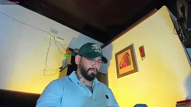 CamiloGray  online show from 10/03/25, 02:03