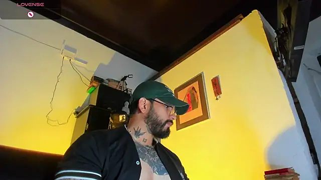 CamiloGray  online show from 10/27/25, 01:59