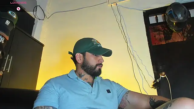 CamiloGray  online show from 12/17/25, 02:45