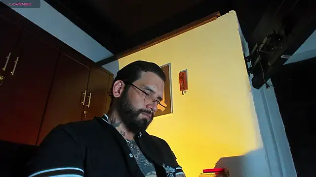 CamiloGray  online show from 02/02/26, 01:54