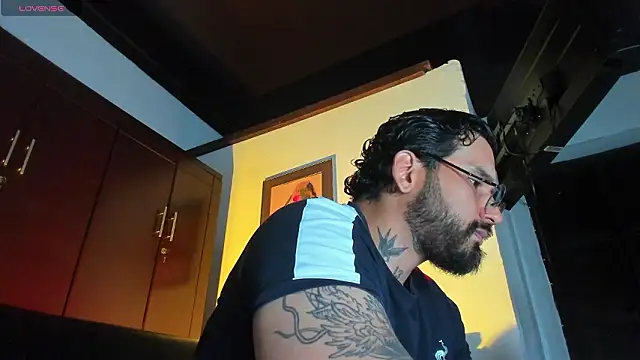 CamiloGray  online show from 02/26/26, 01:54