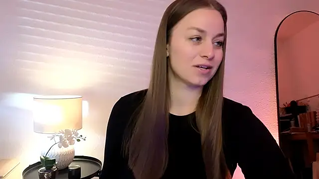 MilaFleur online show from 01/08/25, 08:27