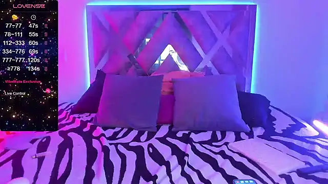 cutesarah  online show from 03/21/25, 11:23