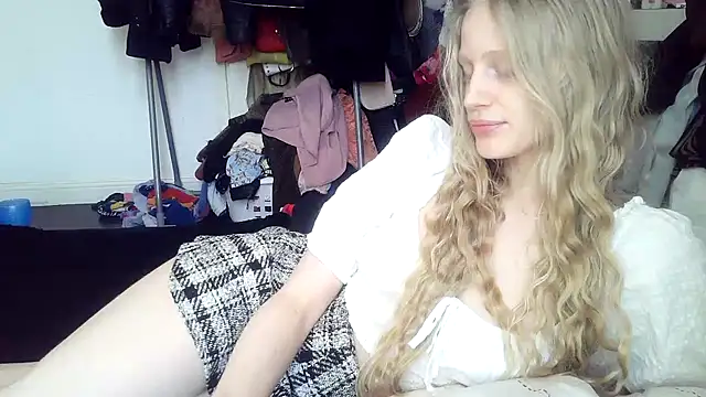 VeronicaJoyful online show from 03/10/25, 02:26