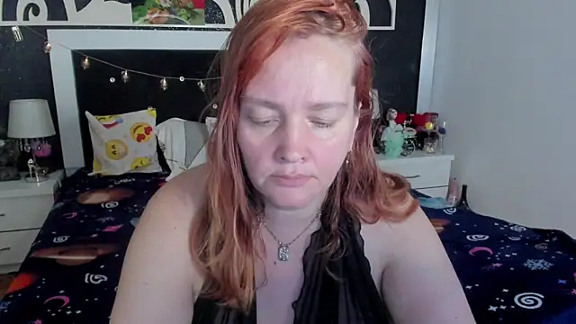 Snapshot of SinFulTitsDD chatting on 02/26/25, 09:58 SinFulTitsDD online show from 02/26/25, 09:58