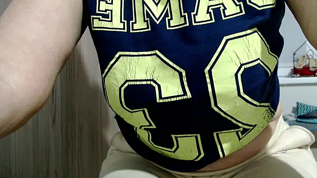 Snapshot of increible_della chatting on 11/19/25, 12:16 increible della online show from 11/19/25, 12:16