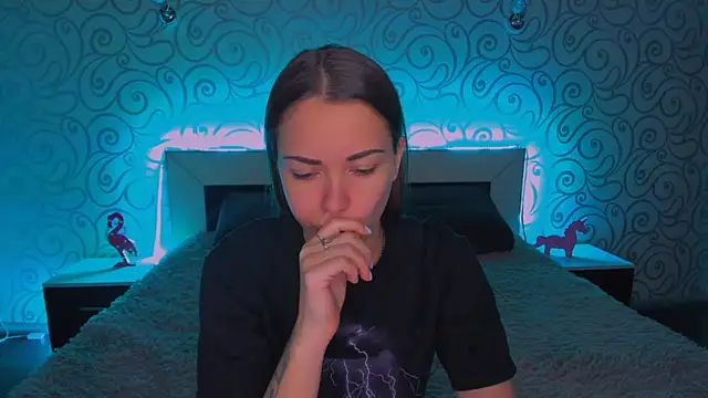 AlexaBarkley online show from 12/10/24, 06:22