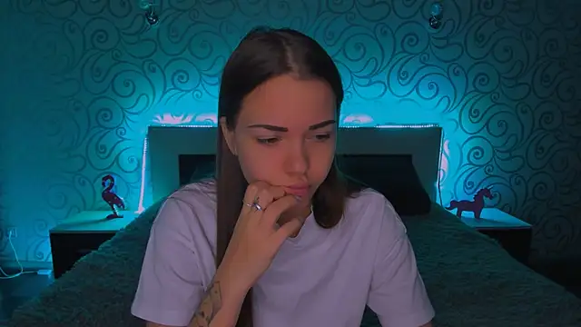 AlexaBarkley online show from 12/15/24, 03:13