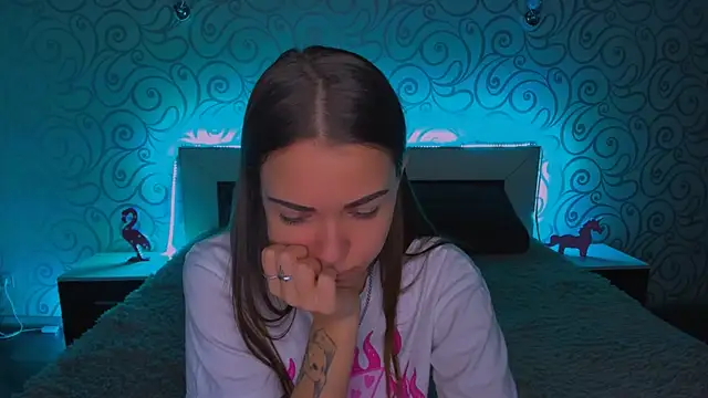 AlexaBarkley online show from 12/16/24, 06:21