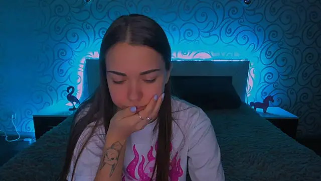 AlexaBarkley online show from 12/23/24, 06:22