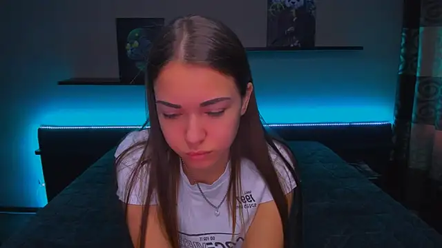 AlexaBarkley online show from 12/24/24, 03:05