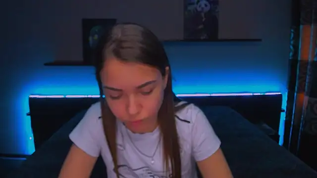 AlexaBarkley online show from 02/13/25, 06:09