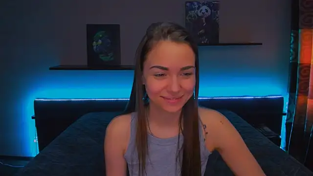 AlexaBarkley online show from 03/18/25, 03:09