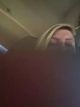 SheIsSomething online show from 10/27/25, 10:14