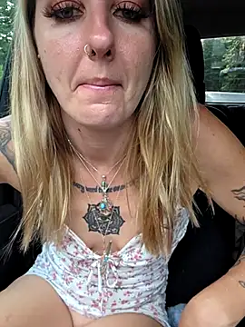 SheIsSomething online show from 07/21/26, 01:52