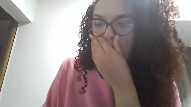 Snapshot of amorcaradepau_ chatting on 05/28/26, 11:57 amorcaradepau online show from 05/28/26, 11:57