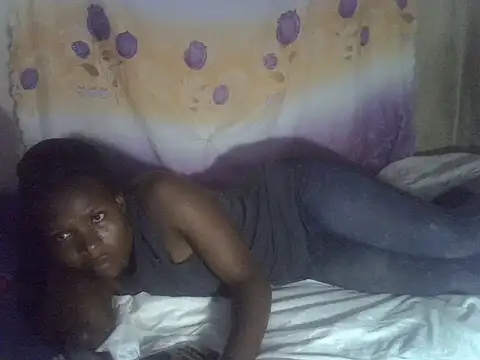 Snapshot of cute-shamza chatting on 06/09/26, 03:01 cute-shamza online show from 06/09/26, 03:01